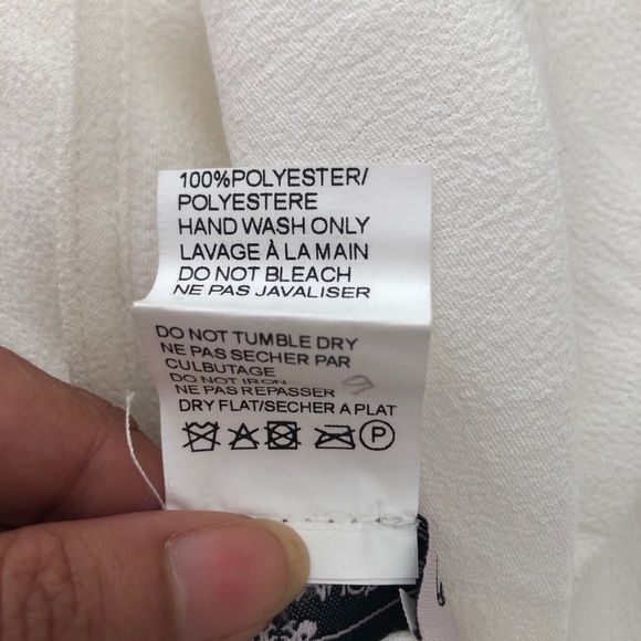 Beautiful White Top w/ Bling, size Medium (2-6) - Picture 6 of 6